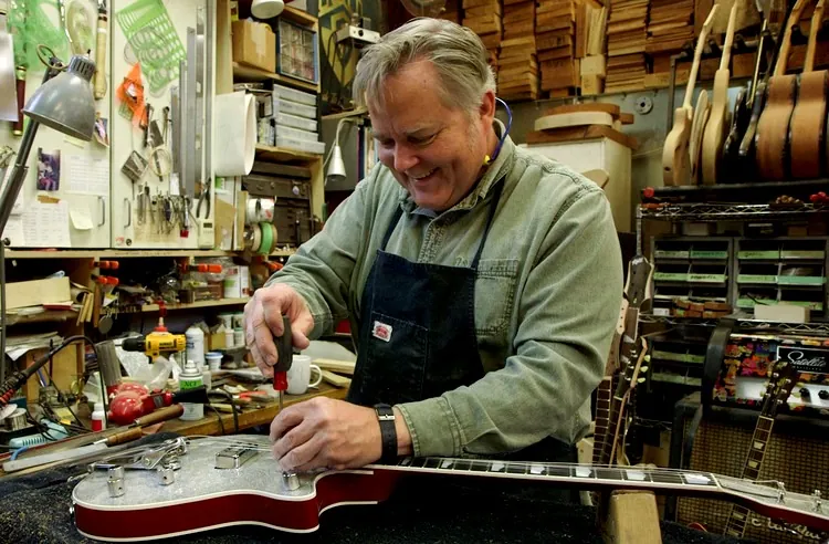 Oficina de Luthieria